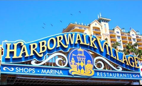 HarborWalk Village Destin harbor events live music fireworks waterfront